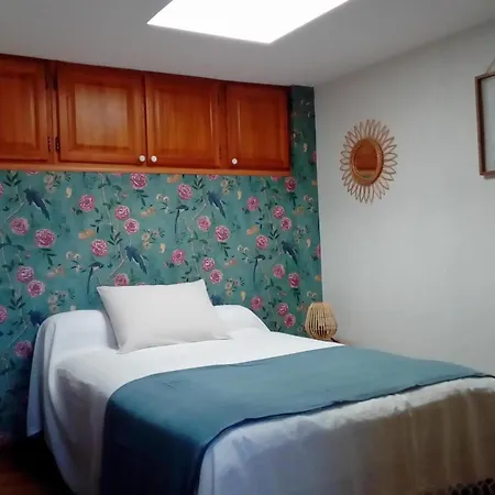 度假居 Maison De Village Avec Jardin Clos, Randonnees, Velos Gratuits, Cheminee Et Equipements Bebe. - Fr-1-616-232