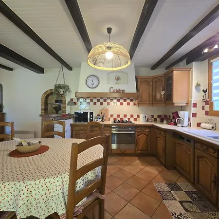 منزل ريفي En Perigord Avec Jardin Clos Et Cheminee - Fr-1-616-232